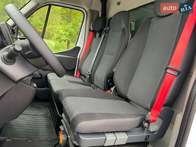 Тентованый Renault Master 2022 в Киеве