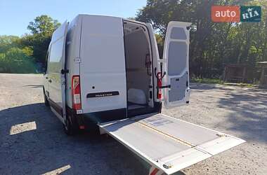 Грузовой фургон Renault Master 2021 в 