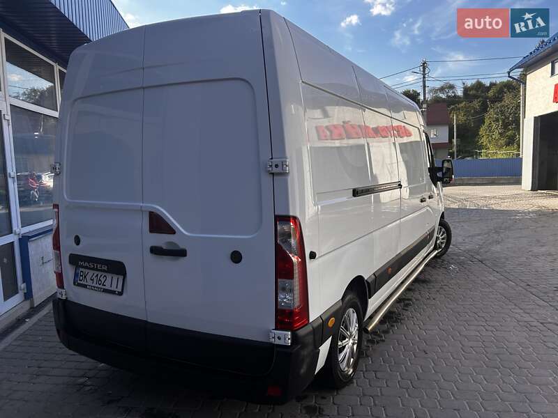 Грузовой фургон Renault Master 2020 в Кременце