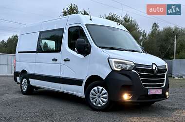 Грузовой фургон Renault Master 2021 в 