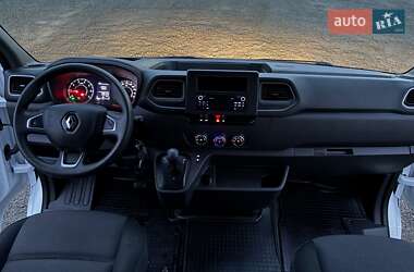 Грузовой фургон Renault Master 2021 в 