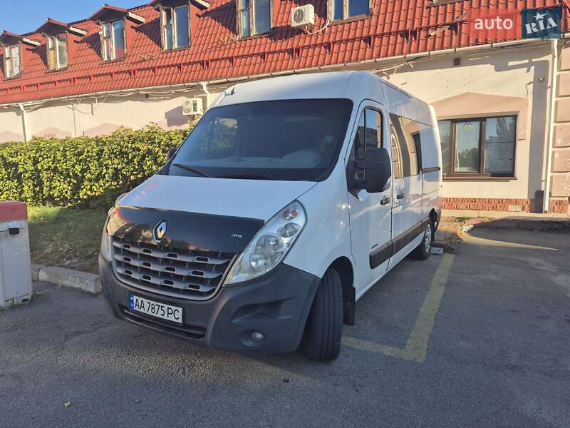 Грузовой фургон Renault Master 2011 в Киеве