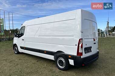 Грузовой фургон Renault Master 2023 в 