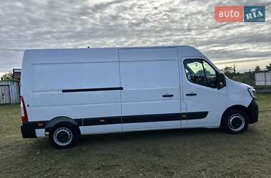 Грузовой фургон Renault Master 2023 в 