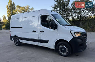 Грузовой фургон Renault Master 2020 в 