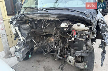 Грузовой фургон Renault Master 2012 в 
