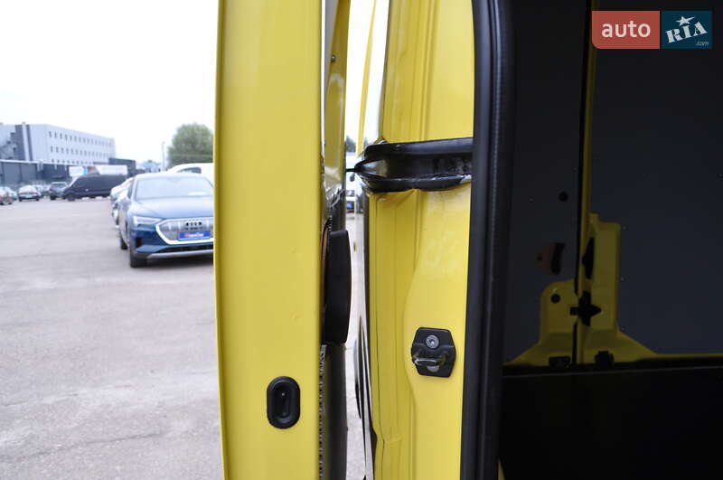 Вантажний фургон Renault Master 2021 в Києві фото 36 Вантажний фургон Renault Master 2021 в Києві