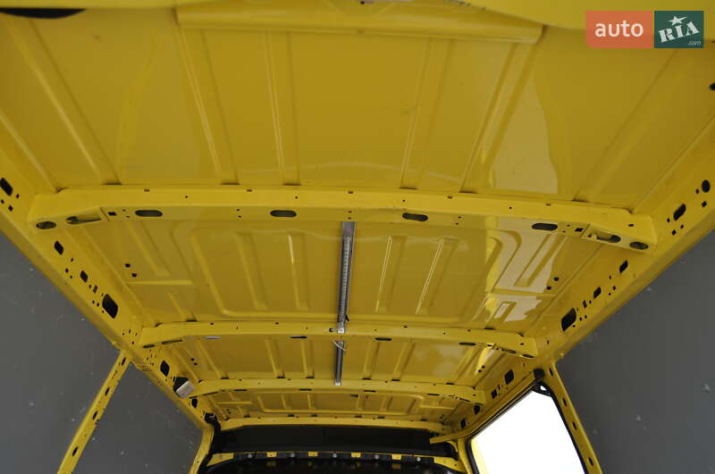 Вантажний фургон Renault Master 2021 в Києві фото 40 Вантажний фургон Renault Master 2021 в Києві