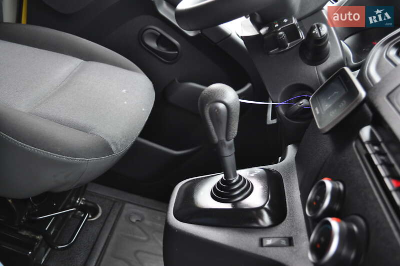 Вантажний фургон Renault Master 2021 в Києві фото 63 Вантажний фургон Renault Master 2021 в Києві