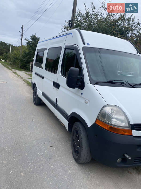 Грузопассажирский фургон Renault Master 2008 в Почаеве