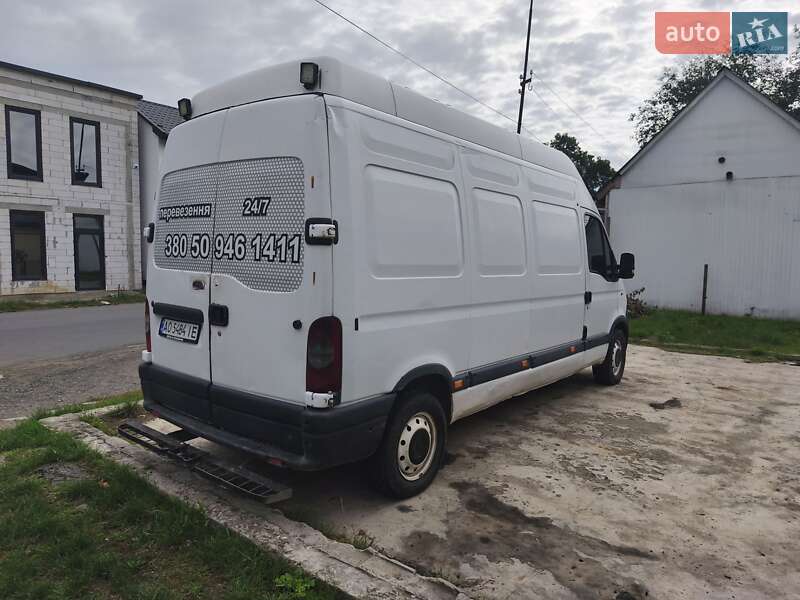 Грузовой фургон Renault Master 2004 в Сваляве