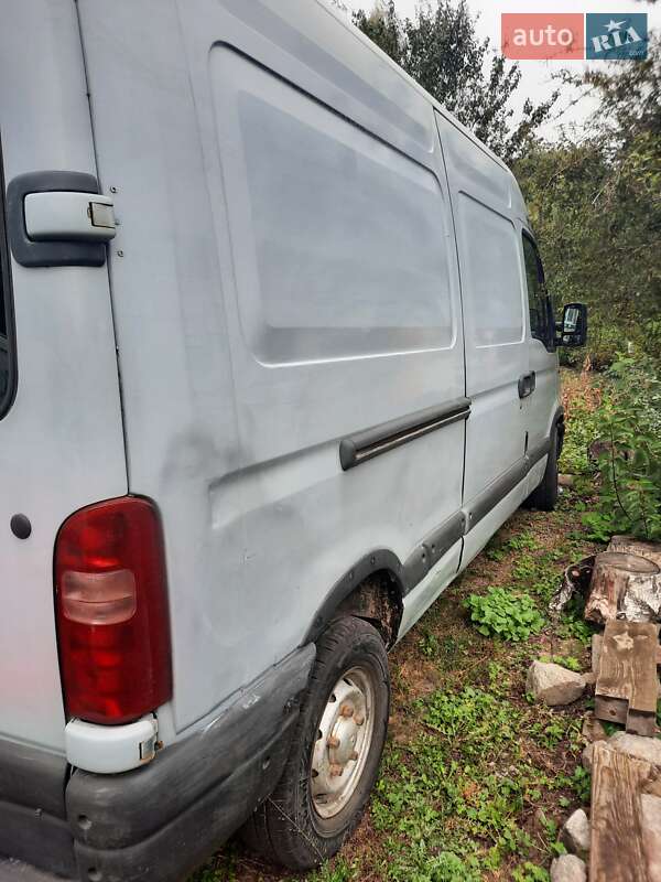 Микроавтобус Renault Master 2004 в Богуславе