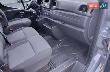 Грузовой фургон Renault Master 2023 в 