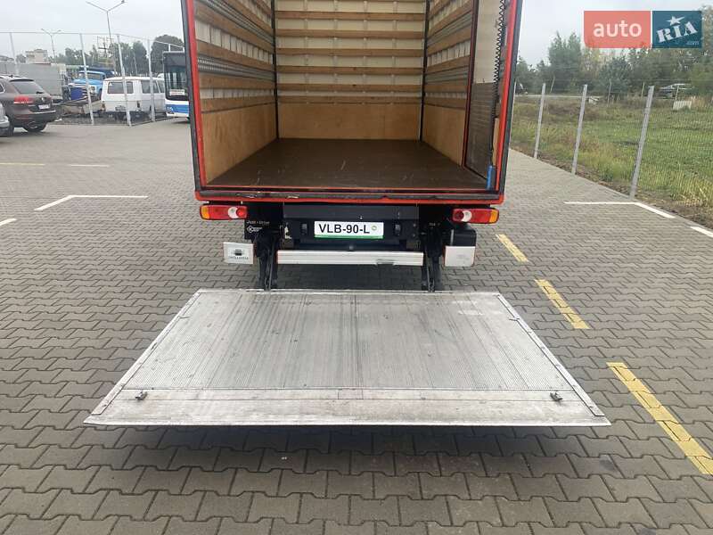 Вантажний фургон Renault Master 2021 в Нововолинську