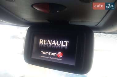 Грузовой фургон Renault Master 2012 в 
