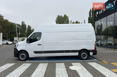 Грузовой фургон Renault Master 2023 в 