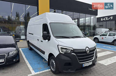 Грузовой фургон Renault Master 2023 в 