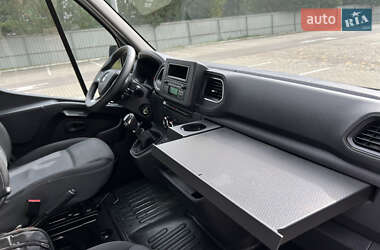 Грузовой фургон Renault Master 2020 в 