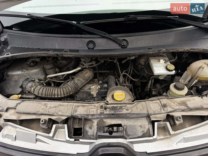 Грузовой фургон Renault Master 2017 в Житомире фото 34 Грузовой фургон Renault Master 2017 в Житомире