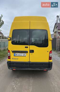 Грузовой фургон Renault Master 2001 в 