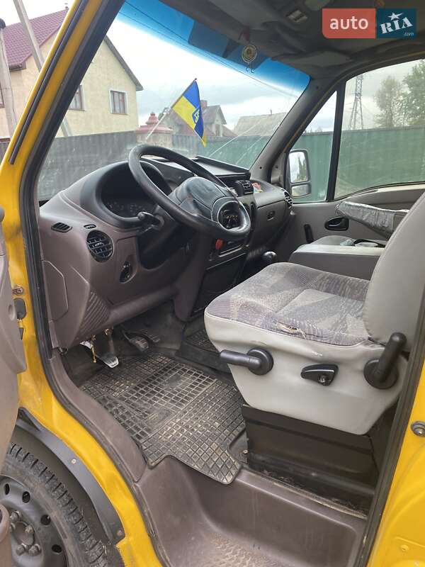Грузовой фургон Renault Master 2001 в Житомире