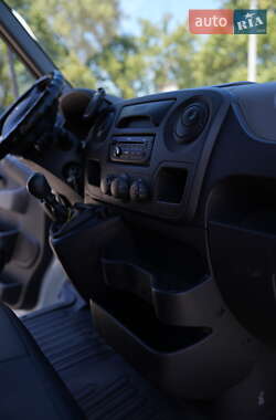 Микроавтобус грузовой (до 3,5т) Renault Master 2014 в 