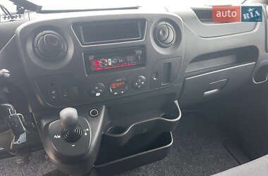 Грузовой фургон Renault Master 2019 в 