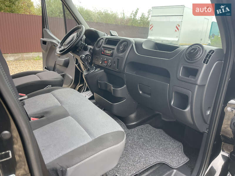 Грузовой фургон Renault Master 2019 в Львове