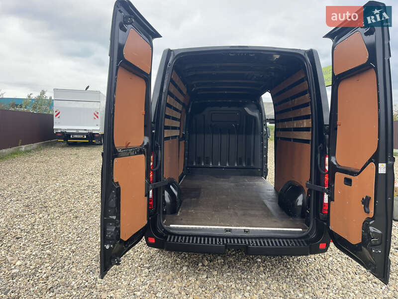 Грузовой фургон Renault Master 2019 в Львове