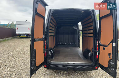 Грузовой фургон Renault Master 2019 в 