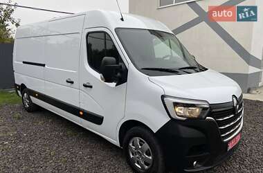 Грузовой фургон Renault Master 2022 в 