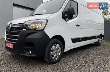 Грузовой фургон Renault Master 2022 в 