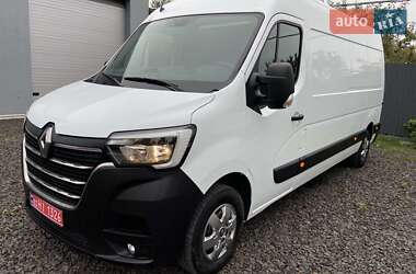 Грузовой фургон Renault Master 2022 в 