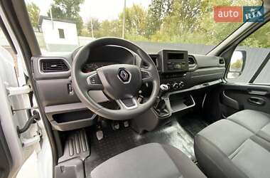 Грузовой фургон Renault Master 2022 в 