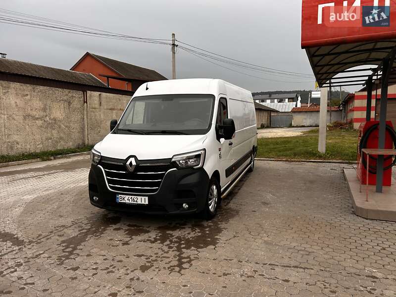 Грузовой фургон Renault Master 2020 в Кременце