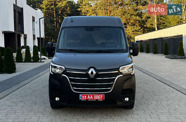 Грузовой фургон Renault Master 2022 в 
