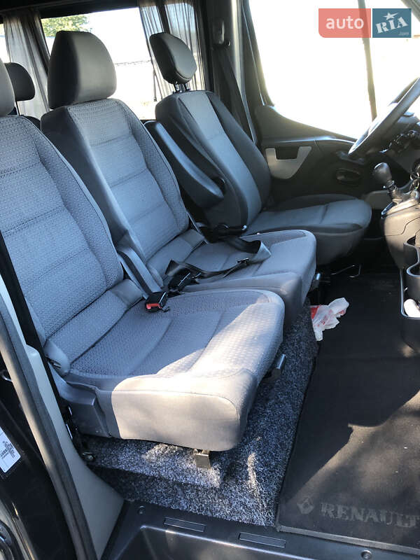 Микроавтобус Renault Master 2017 в Черновцах