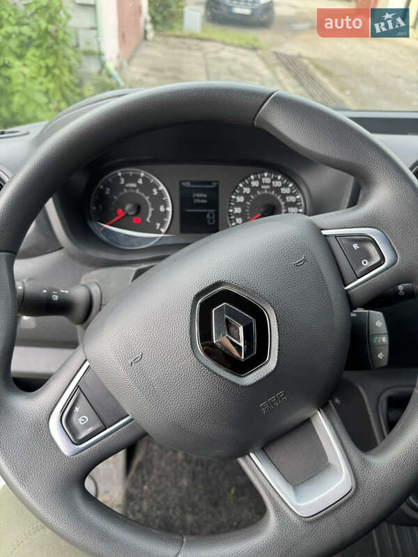 Грузовой фургон Renault Master 2023 в Шепетовке