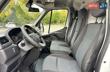 Грузовой фургон Renault Master 2021 в 