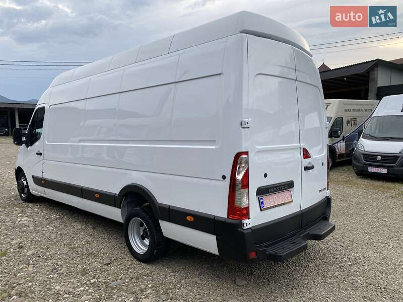 Грузовой фургон Renault Master 2019 в Хусте