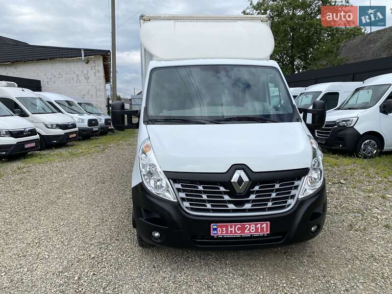 Грузовой фургон Renault Master 2018 в Хусте