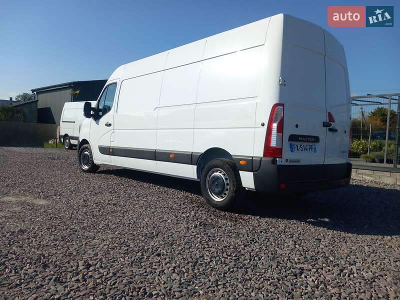 Грузовой фургон Renault Master 2021 в Радехове