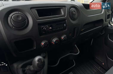 Грузовой фургон Renault Master 2019 в 