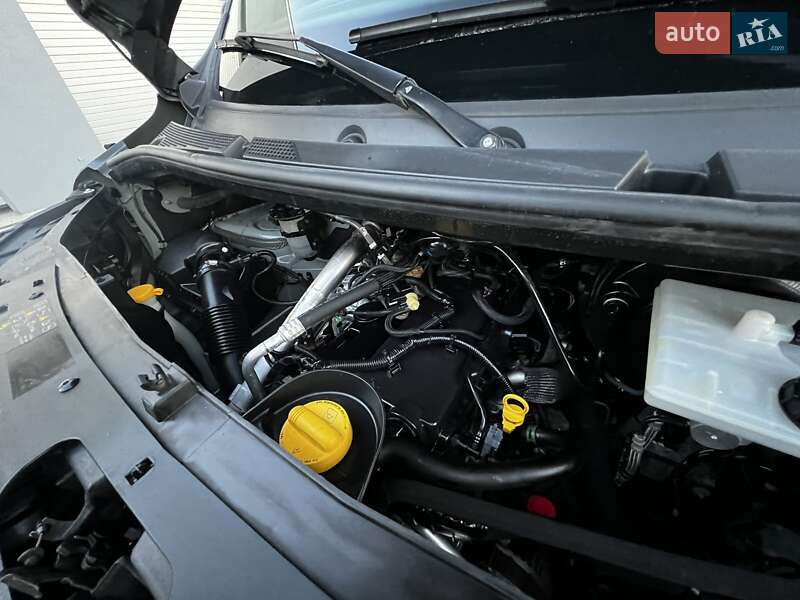 Грузовой фургон Renault Master 2023 в Киеве