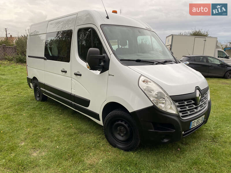 Другие автобусы Renault Master 2016 в 