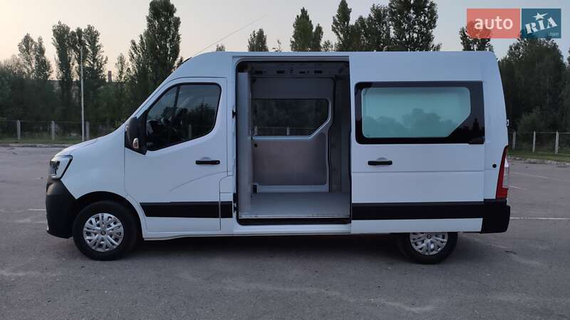 Вантажний фургон Renault Master 2020 в Бердичеві