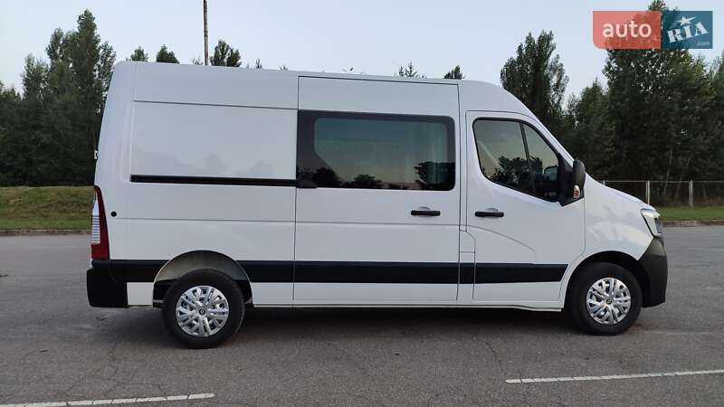 Вантажний фургон Renault Master 2020 в Бердичеві