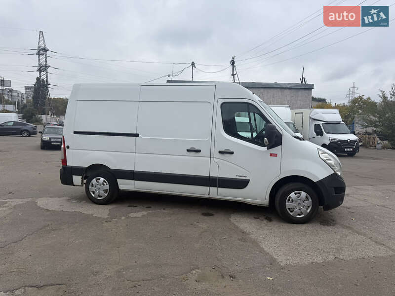 Грузовой фургон Renault Master 2012 в Днепре