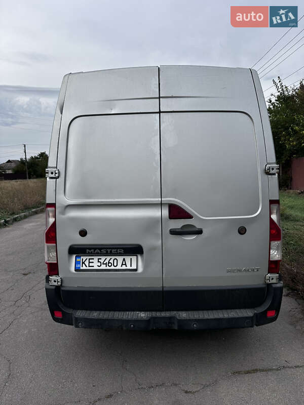 Грузовой фургон Renault Master 2011 в Кривом Роге