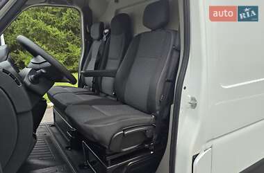 Грузовой фургон Renault Master 2018 в 